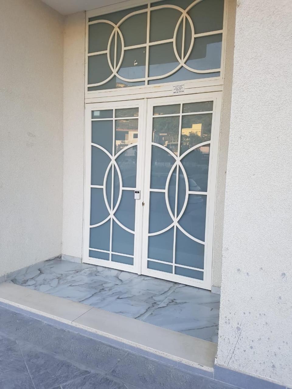 Lucky Lux Apartment Vlorë Екстериор снимка