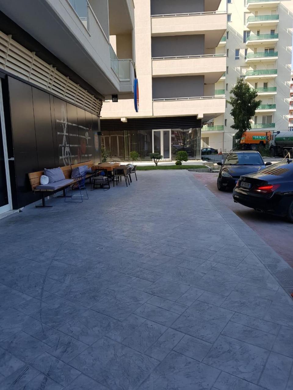 Lucky Lux Apartment Vlorë Екстериор снимка