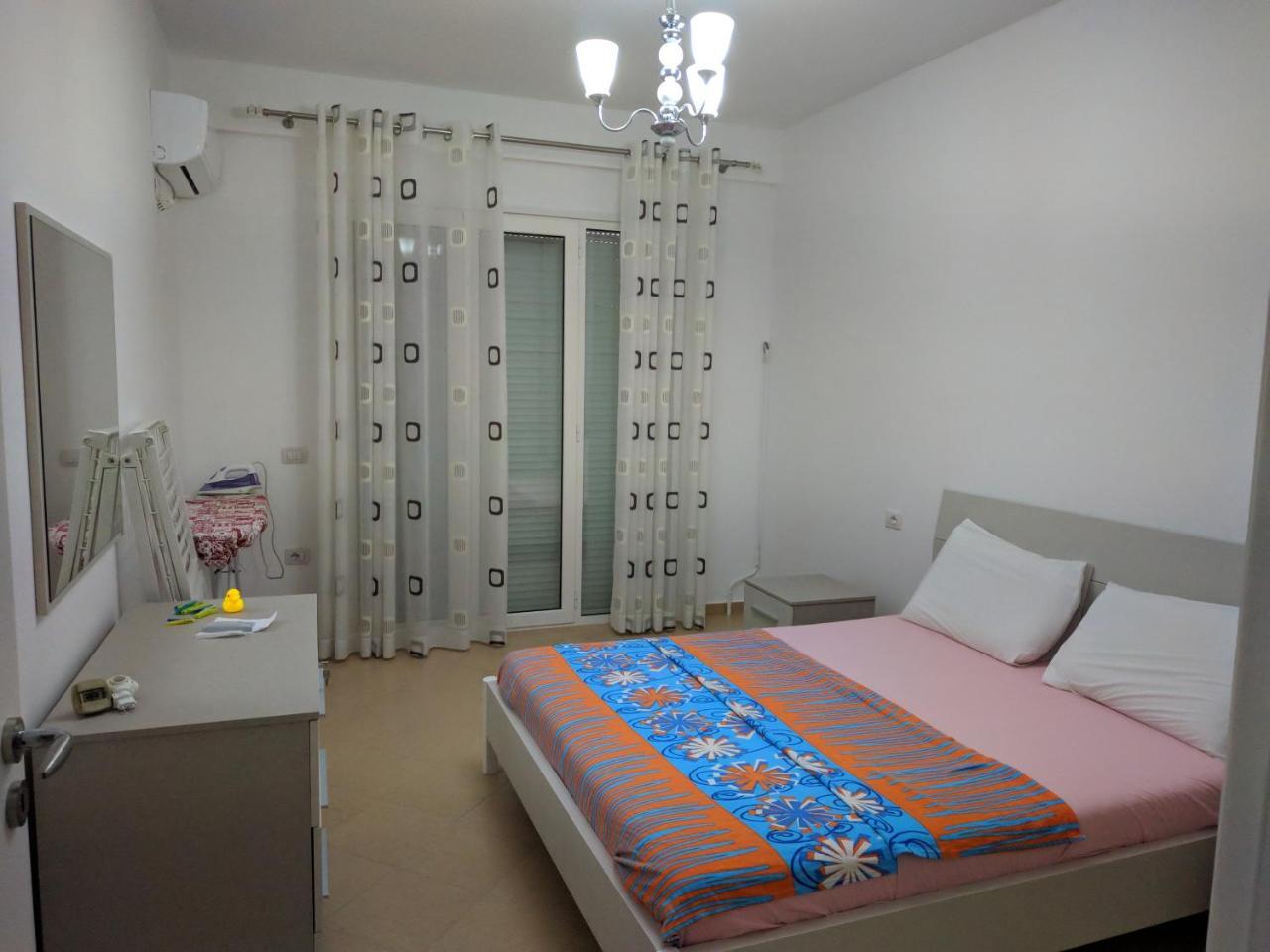 Lucky Lux Apartment Vlorë Екстериор снимка