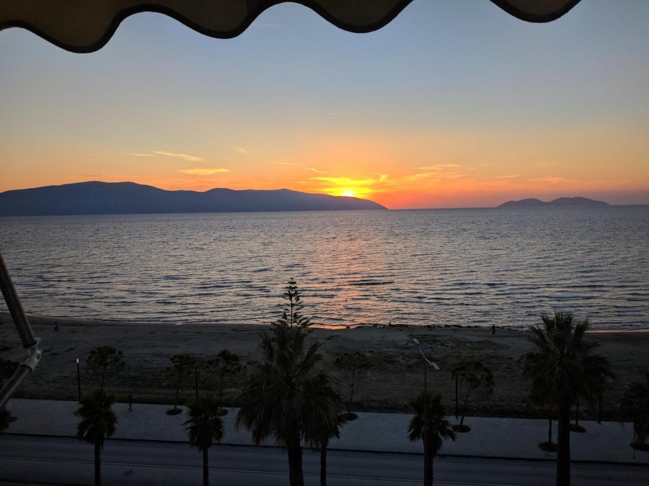 Lucky Lux Apartment Vlorë Екстериор снимка